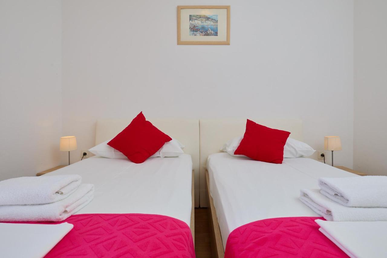 Prožura Boca - 3 Bedroom Apartment By The Sea מראה חיצוני תמונה